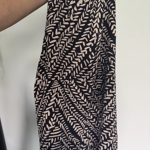 Convertible button down tank top - Picture 2 of 6